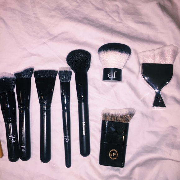 12 makeup brushes 💄 - Picture 2 of 5
